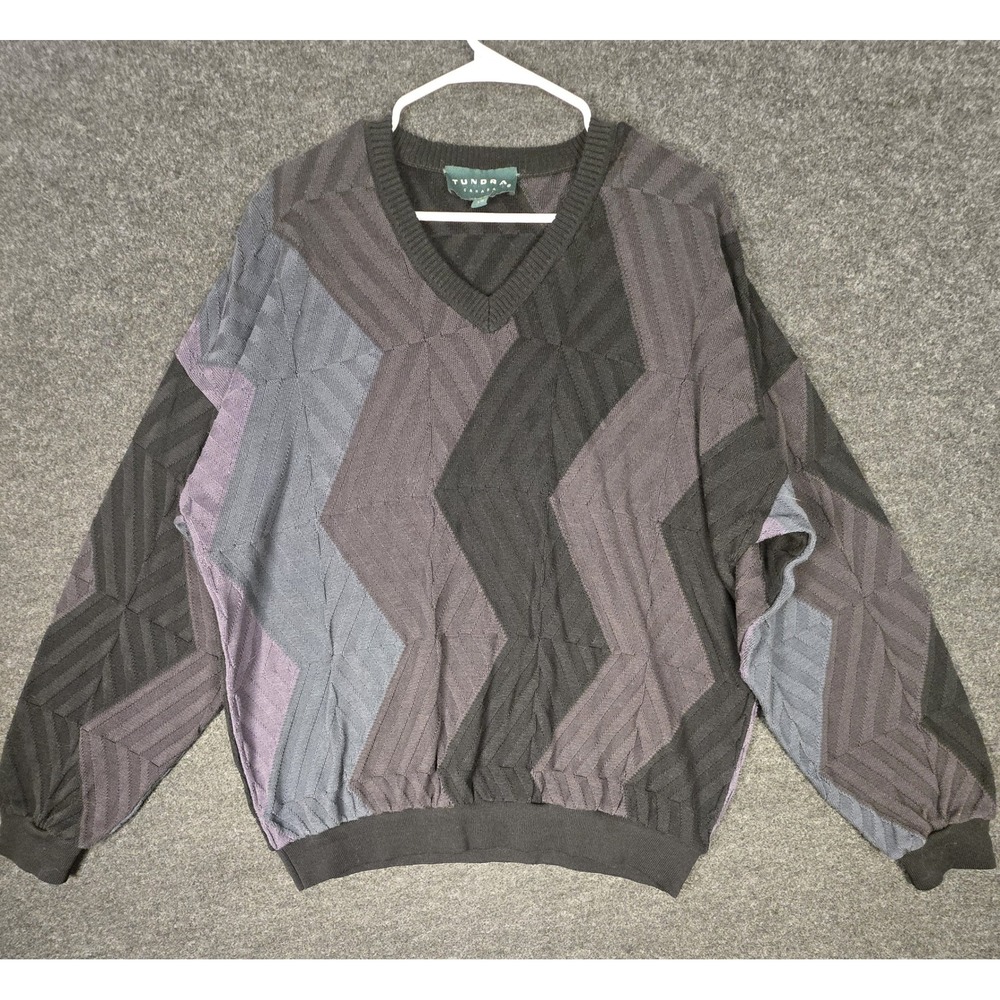 TUNDRA CANADA 90s V-Neck Multicolor Geometric Pattern Sweater Men's Coogi